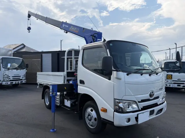 トヨタ ダイナ 2KG-XZU605(2WD)の写真2
