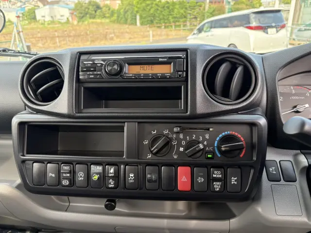 トヨタ ダイナ 2KG-XZU605(2WD)の写真30