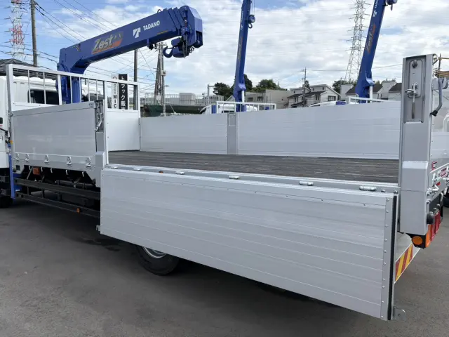 三菱 ファイター 2KG-FK62FZ(2WD)の写真8