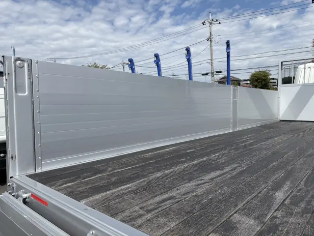 三菱 ファイター 2KG-FK62FZ(2WD)の写真12