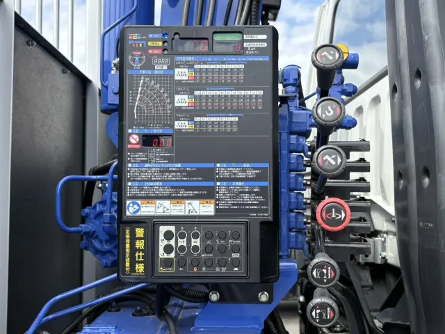 三菱 ファイター 2KG-FK62FZ(2WD)の写真19