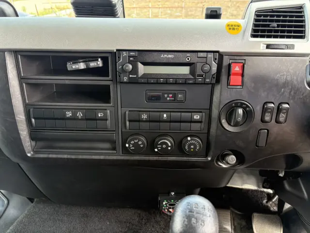 三菱 ファイター 2KG-FK62FZ(2WD)の写真31