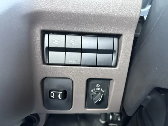 三菱 キャンター 2PG-FEB90(2WD)の写真32