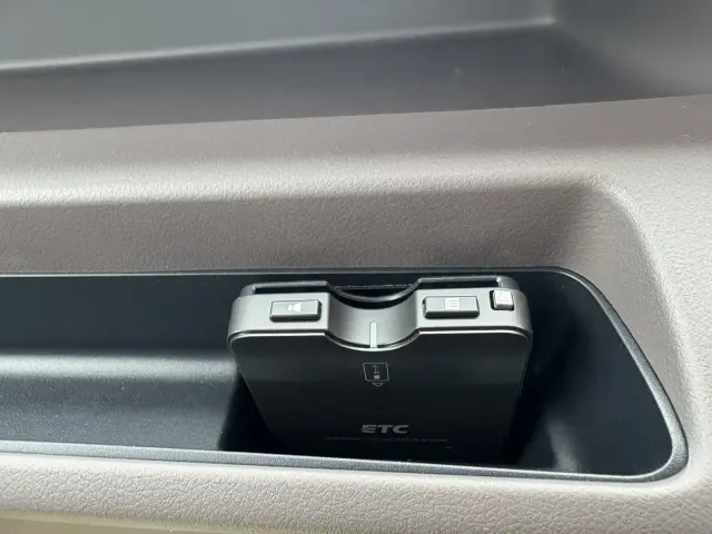 三菱 キャンター 2PG-FEB90(2WD)の写真35