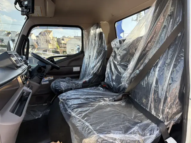 三菱 キャンター 2PG-FEB90(2WD)の写真38