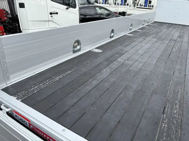 三菱 ファイター 2KG-FK62FZ(2WD)の写真10