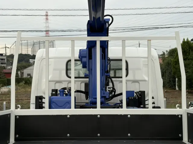 三菱 キャンター 2PG-FEB80(2WD)の写真13