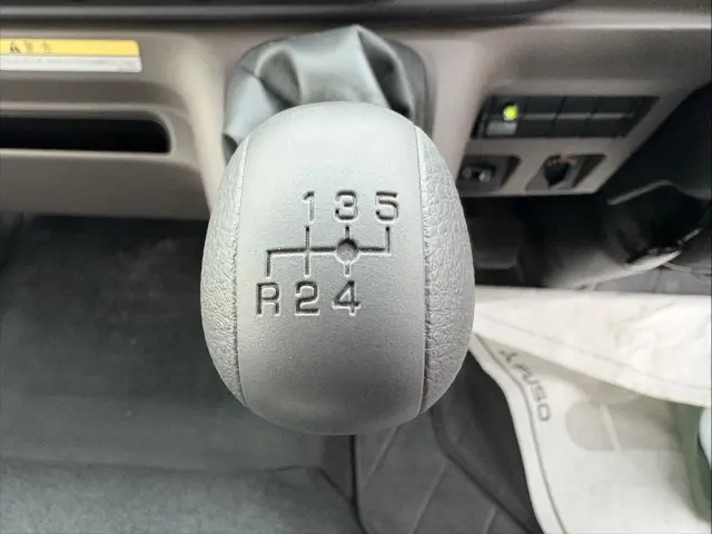 三菱 キャンター 2PG-FEB80(2WD)の写真31