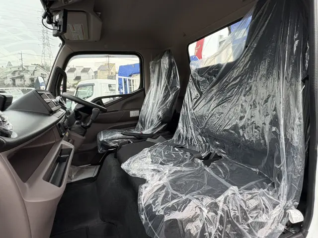 三菱 キャンター 2PG-FEB80(2WD)の写真37