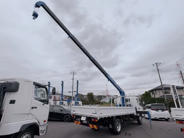 三菱 キャンター 2PG-FEB80(2WD)の写真14