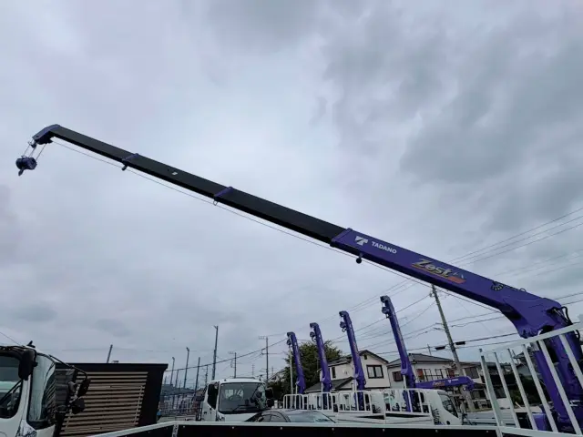 三菱 キャンター 2PG-FEB80(2WD)の写真15