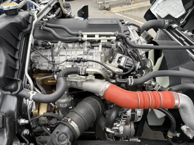 三菱 キャンター 2PG-FEB80(2WD)の写真40