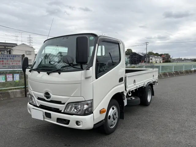 日野 デュトロ 2RG-XZU605M(2WD)の写真1