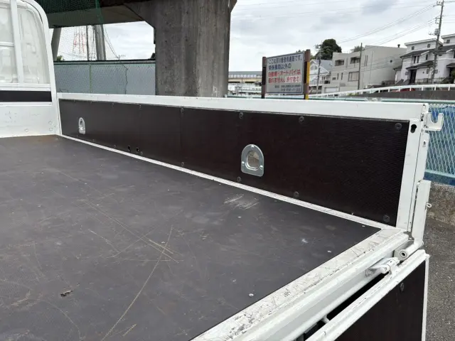 日野 デュトロ 2RG-XZU605M(2WD)の写真11