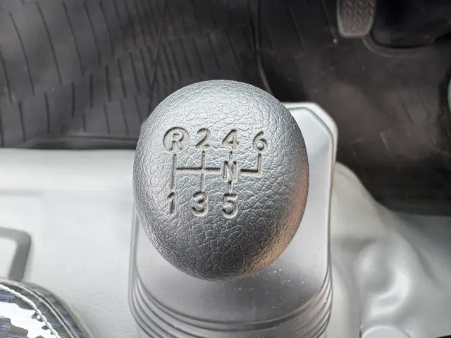日野 デュトロ 2RG-XZU605M(2WD)の写真26