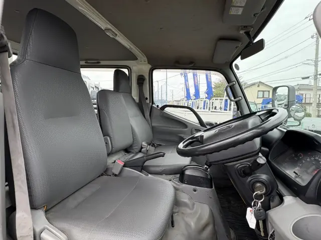 日野 デュトロ TPG-XZU605M(2WD)の写真27