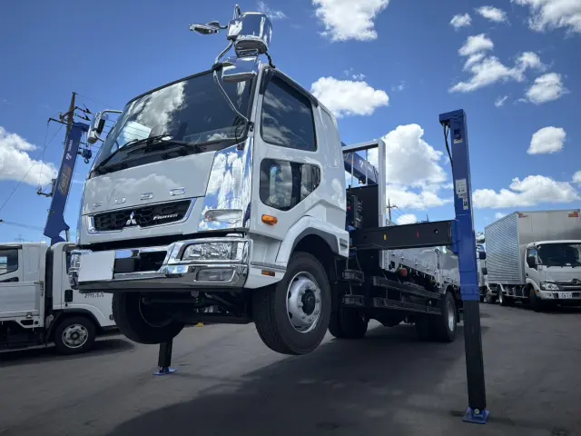三菱 キャンター 2KG-FK62FZ(2WD)の写真1