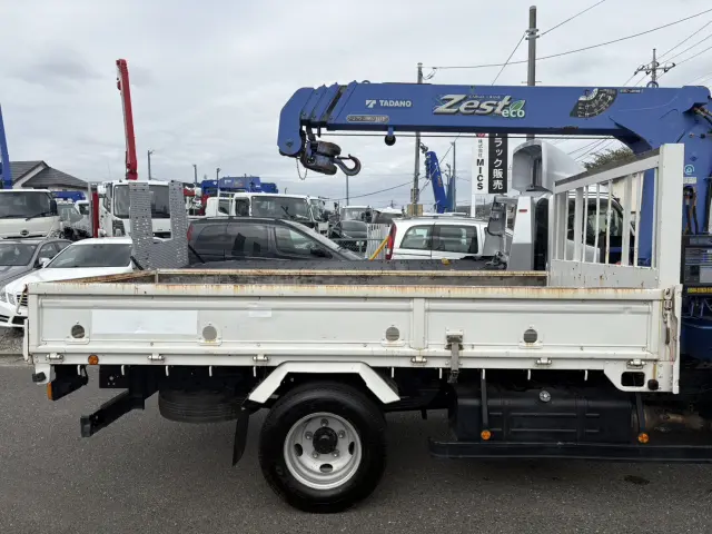 日野 デュトロ SKG-XZU650M(2WD)の写真6