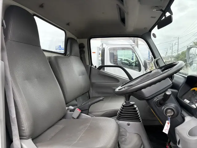 日野 デュトロ SKG-XZU650M(2WD)の写真29