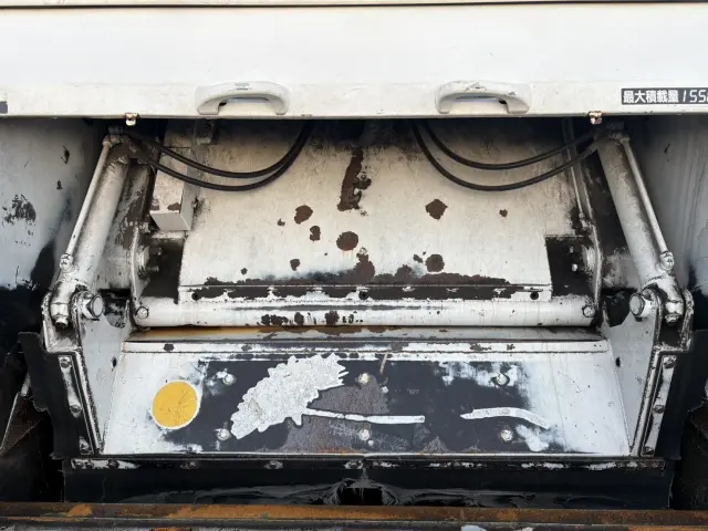 UD コンドル BDG-MK36C(2WD)の写真11
