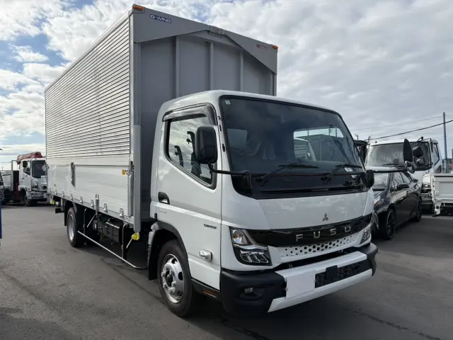 三菱 キャンター 2PG-FEB90(2WD)の写真2