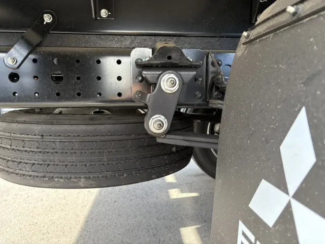 三菱 キャンター 2PG-FEB90(2WD)の写真20