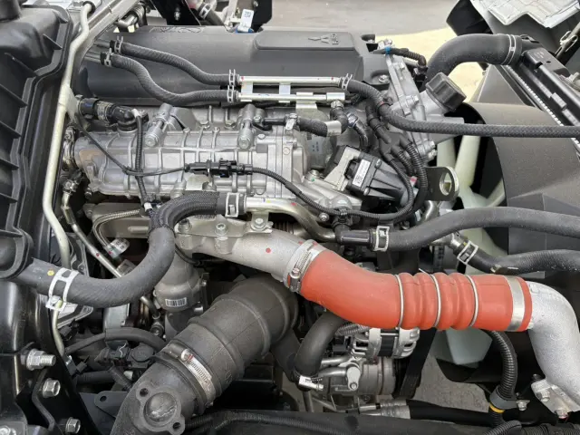 三菱 キャンター 2PG-FEB90(2WD)の写真35