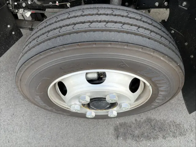 三菱 キャンター 2PG-FEB90(2WD)の写真37