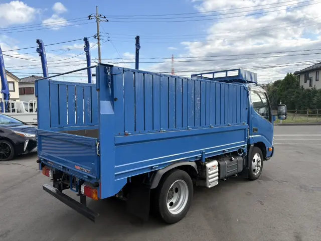 日野 デュトロ 2RG-XZU605M(2WD)の写真3