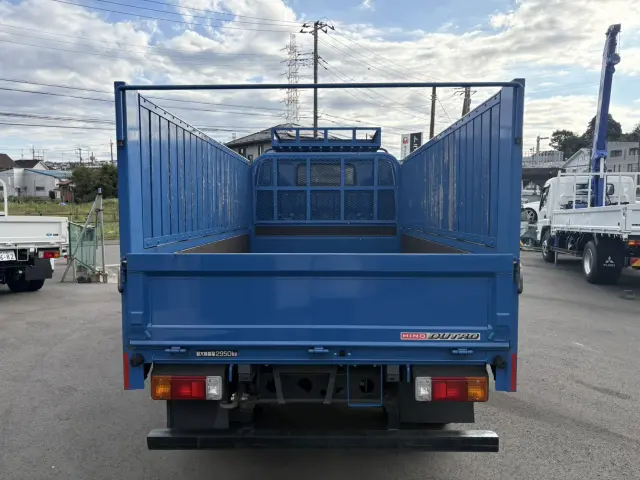 日野 デュトロ 2RG-XZU605M(2WD)の写真10