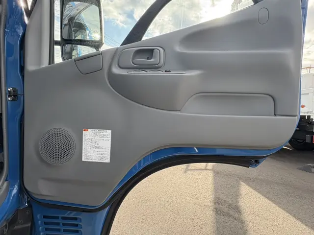 日野 デュトロ 2RG-XZU605M(2WD)の写真30