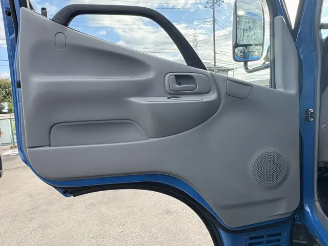 日野 デュトロ 2RG-XZU605M(2WD)の写真31