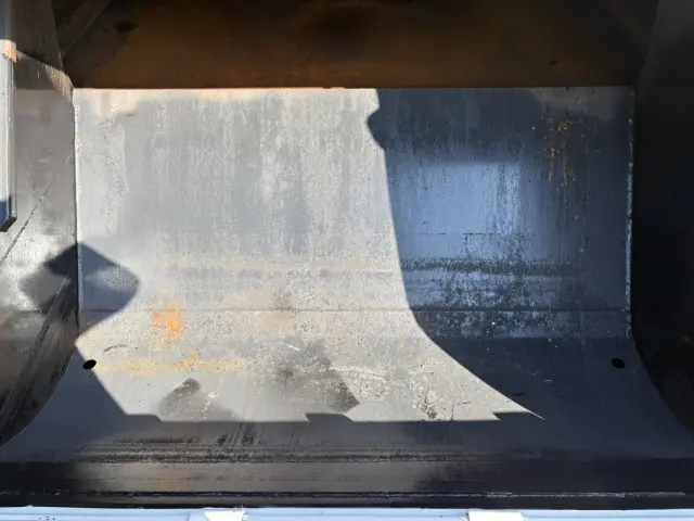 いすゞ エルフ TKG-NMR85AN(2WD)の写真10