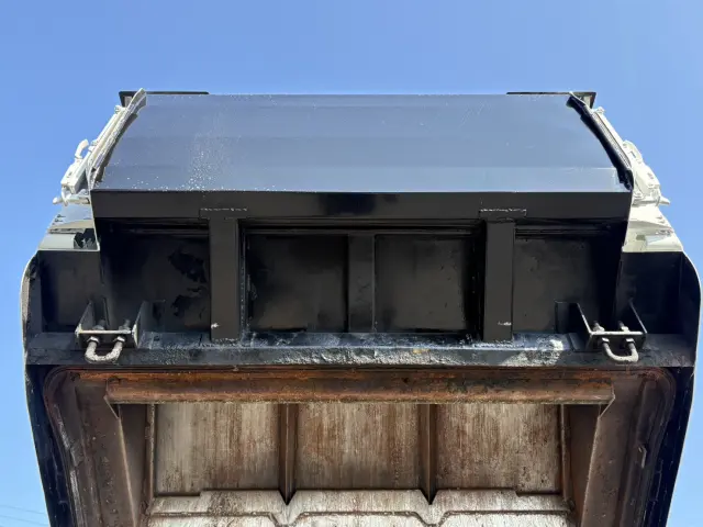 いすゞ エルフ TKG-NMR85AN(2WD)の写真21