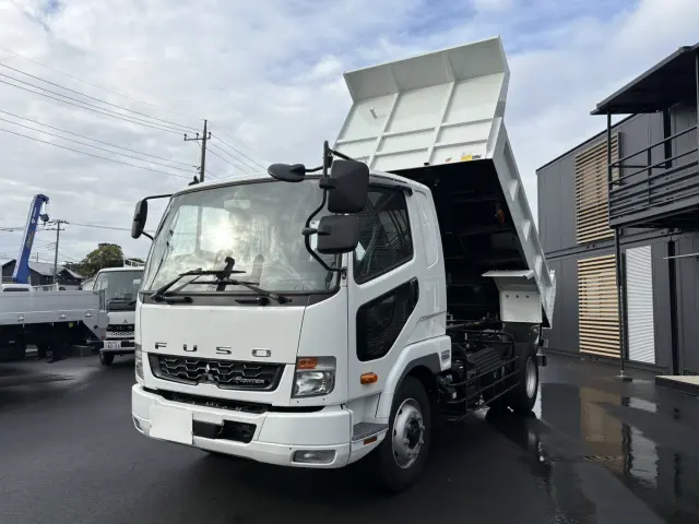 三菱 ファイター 2KG-FK62FZ(2WD)の写真1