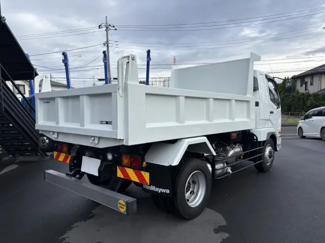 三菱 ファイター 2KG-FK62FZ(2WD)の写真3