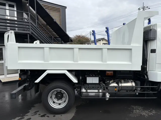 三菱 ファイター 2KG-FK62FZ(2WD)の写真6