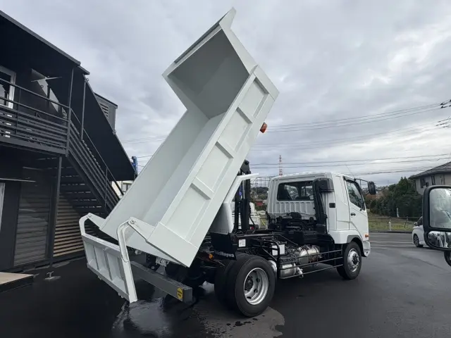 三菱 ファイター 2KG-FK62FZ(2WD)の写真12