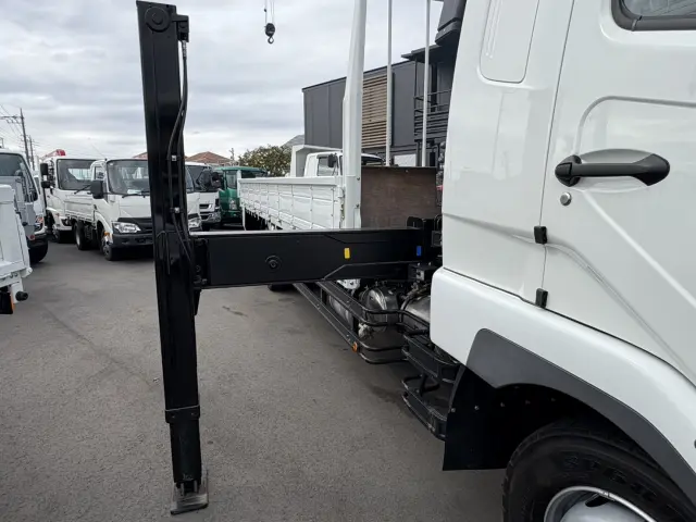 三菱 ファイター 2KG-FK62FZ(2WD)の写真16