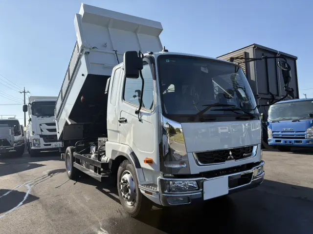 三菱 ファイター 2KG-FK62FZ(2WD)の写真2