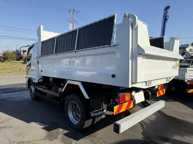 三菱 ファイター 2KG-FK62FZ(2WD)の写真4