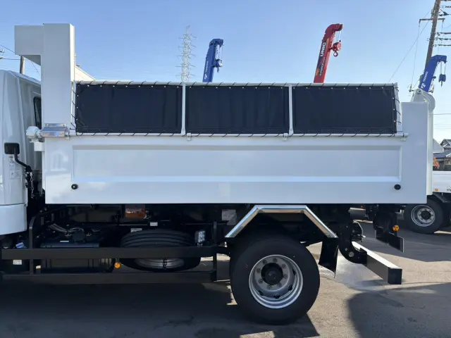 三菱 ファイター 2KG-FK62FZ(2WD)の写真7