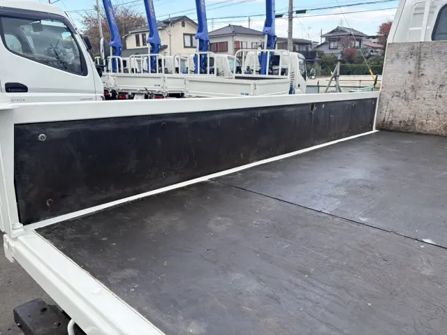 いすゞ エルフ TPG-NPR85AR(2WD)の写真13