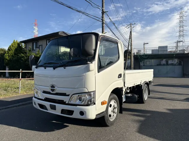 日野 デュトロ 2RG-XZU605M(2WD)の写真1