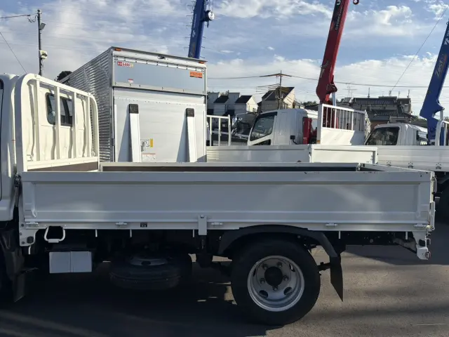 日野 デュトロ 2RG-XZU605M(2WD)の写真7