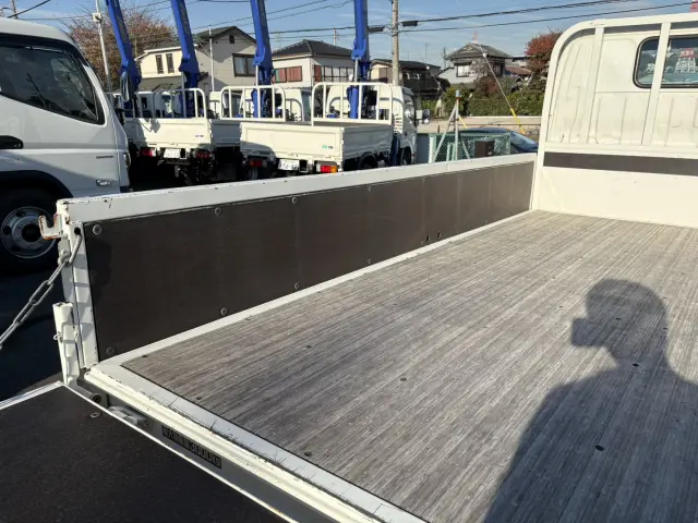 日野 デュトロ 2RG-XZU605M(2WD)の写真10