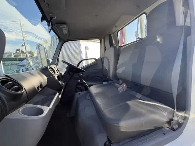 日野 デュトロ 2RG-XZU605M(2WD)の写真25