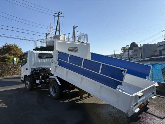 日野 デュトロ 2KG-XZU700X(2WD)の写真9