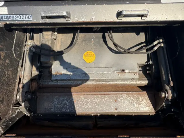 いすゞ エルフ SKG-NMR85AN(2WD)の写真11
