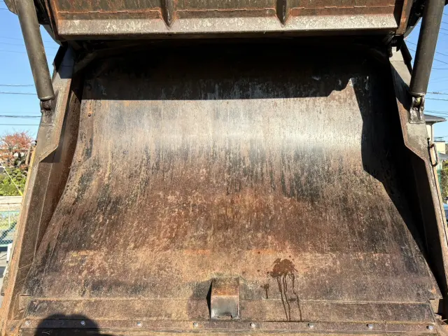 いすゞ エルフ SKG-NMR85AN(2WD)の写真20